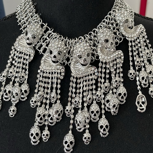 Eye candy Los Angeles, skeleton, rhinestone, necklace, new tags eye candy - Picture 3 of 7
